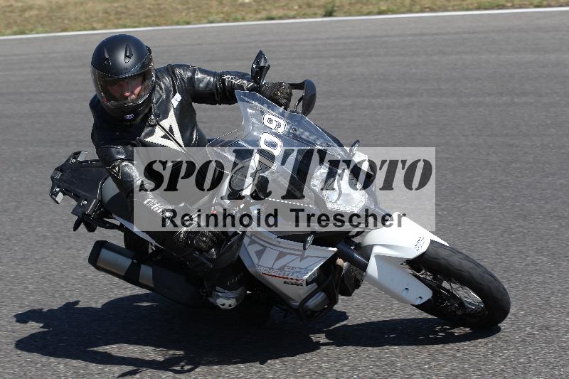 Archiv-2022/50 09.08.2022 MSS und TÖFF Track Day ADR/Gruppe blau/109